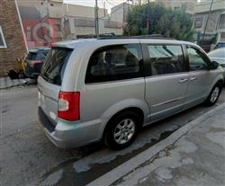 Chrysler Town and Country